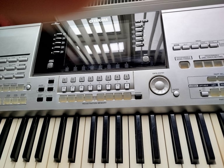 Yamaha Tyros 1