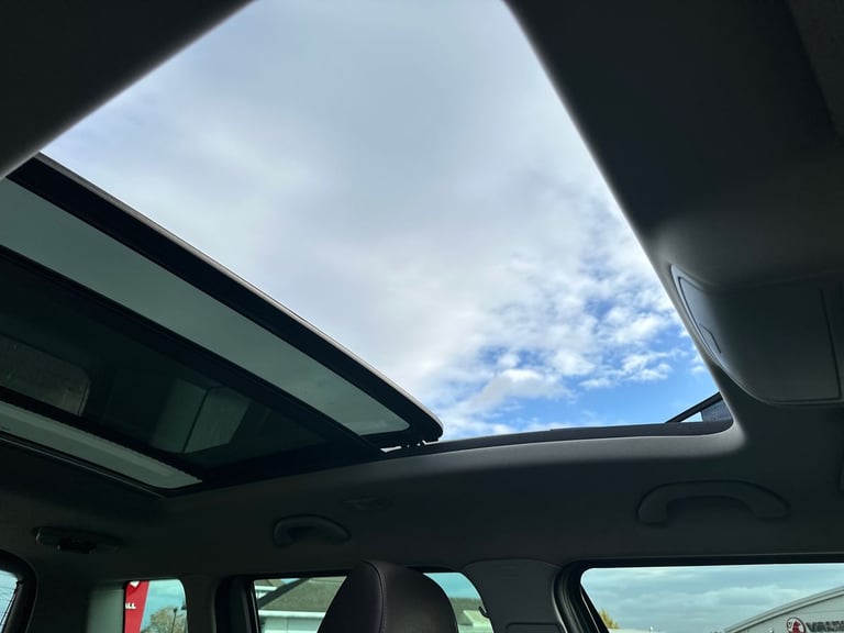 2016 Skoda Yeti Skoda Yeti 1.4TSI Laurin &amp; Klement Outdoor 5dr 4X4 Estate Petrol Manual