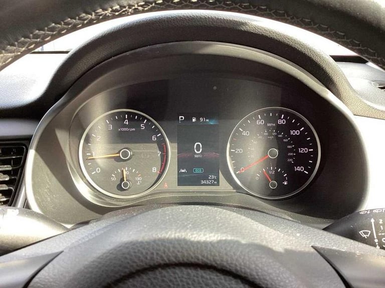 2022 Kia Stonic 1.0T GDi 99 2 5dr DCT Automatic SUV Petrol Automatic