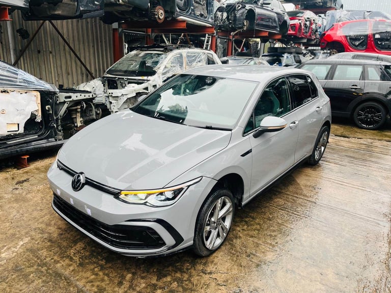 VOLKSWAGEN GOLF BREAKING 2021 MK8 R-LINE TSI 1.5 PETROL MANUAL