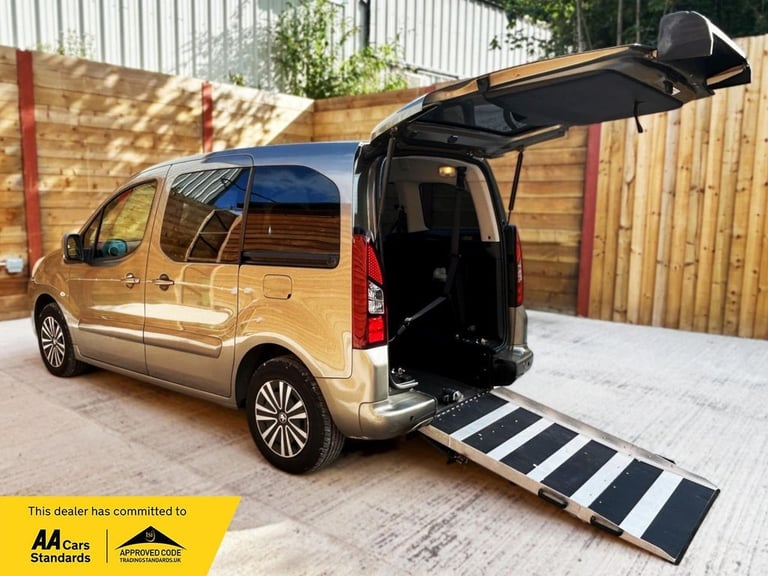 image for 2013 Peugeot Partner Tepee 3 Seat Automatic Wheelchair Accessible Disabled Access Ramp Car MPV Di...