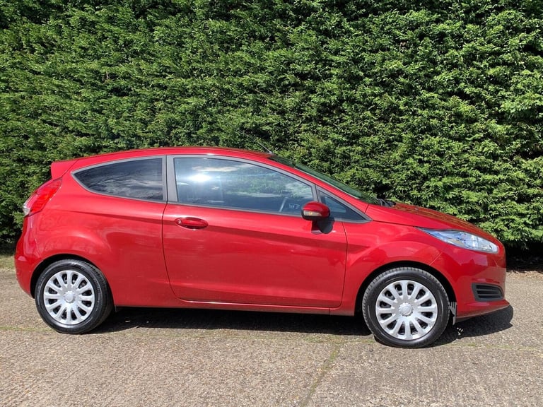 FORD FIESTA 1.5 TDCi Style Hatchback 3dr Diesel Manual Euro 6 (75 ps) 2015