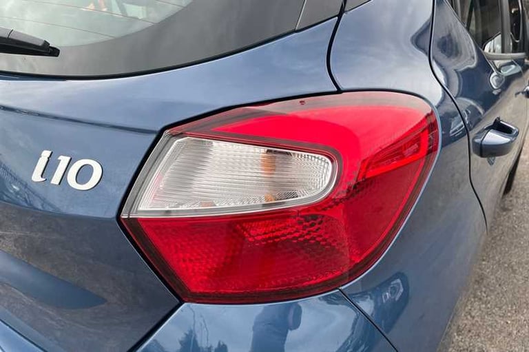 2025 Hyundai i10 1.0 Advance Hatchback 5dr Petrol Auto Euro 6 (s/s) (63 ps) Hatchback Petrol Auto...