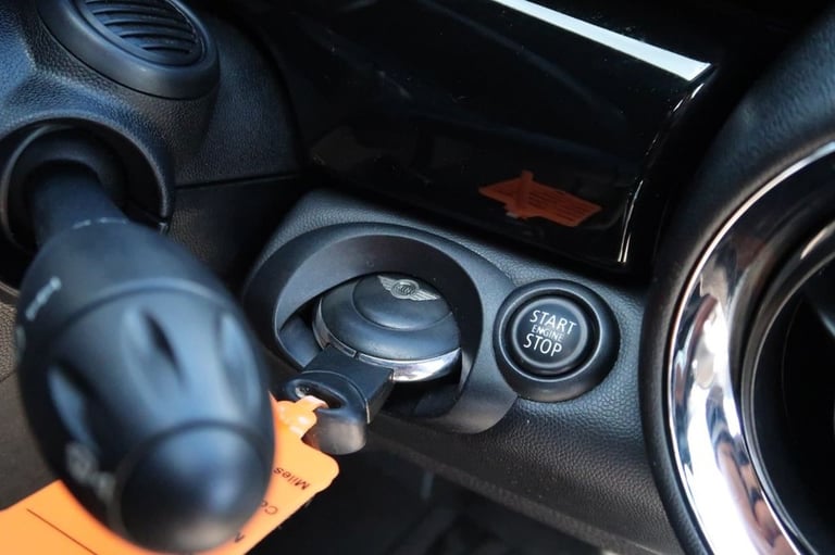 2015 MINI COUPE 1.6 COOPER S COUPE 2DR PETROL MANUAL EURO 5 (S/S) (184 PS)