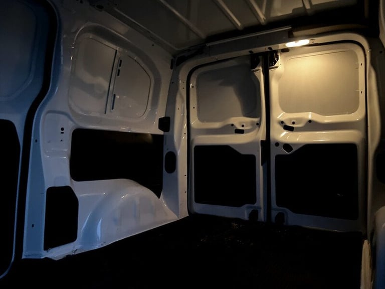 2022 Vauxhall Vivaro Electric 3100 Dynamic Panel Van Electric Automatic