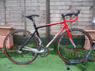 GIANT SCR3 Road Bike. 700C wheels. Medium frame. 9,3kg. 24 speed. Excellent condition - Like NEW