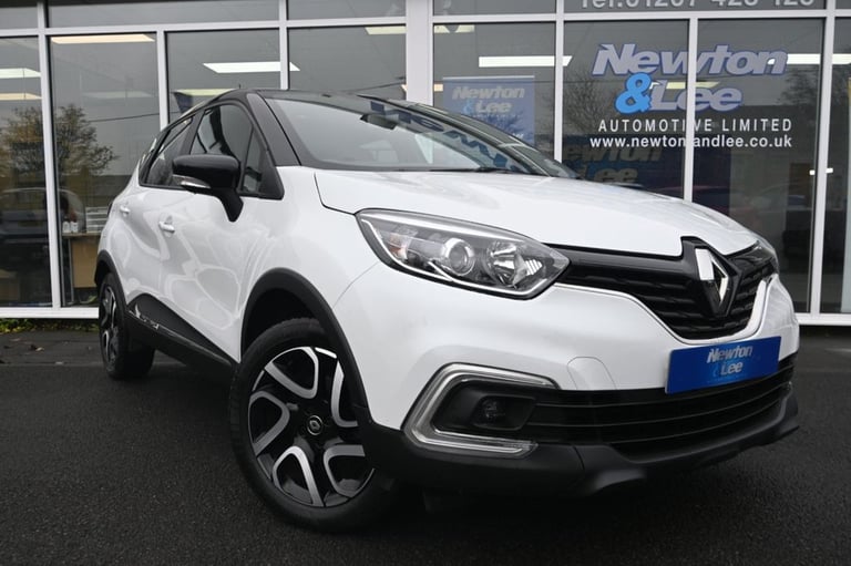 image for 2019 Renault Captur 1.3 TCe ENERGY Iconic SUV 5dr Petrol Manual Euro 6 (s/s) (130 ps) HATCHBACK P...