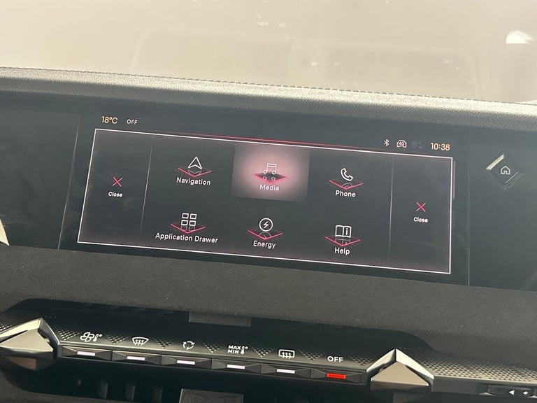 2023 DS Automobiles DS 4 1.6 E-TENSE 12.4kWh Performance Line + EAT8 Euro 6 (s/s) 5dr HATCHBACK P...