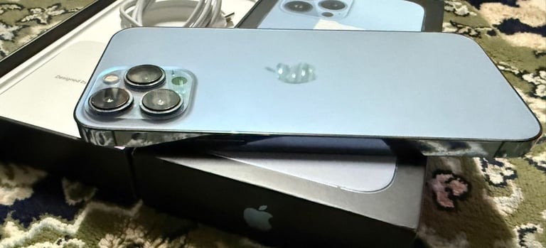 Apple iPhone 13 Pro Max 128 Gb Unlocked Brilliant Original Condition 