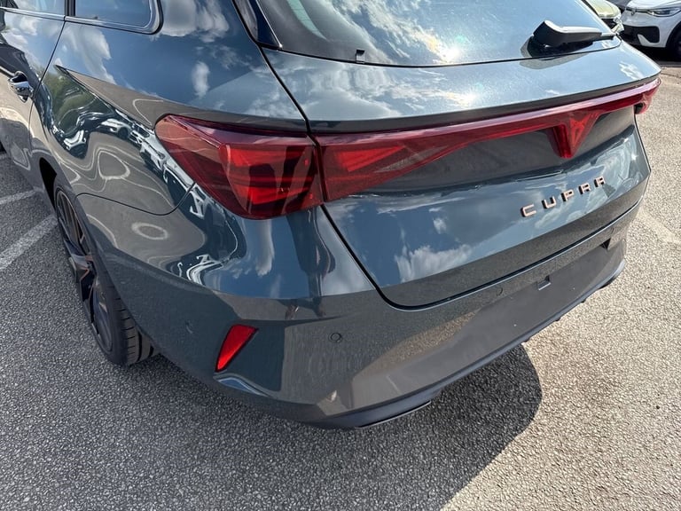 2025 Cupra Leon 1.5 eTSI EVO V3 DSG Euro 6 (s/s) 5dr Estate Hybrid Automatic