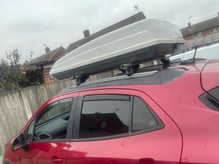 image for Large roof box