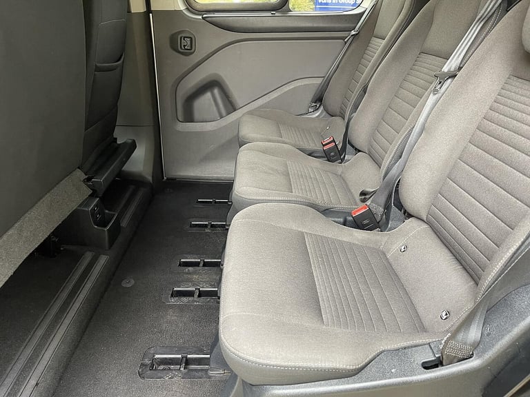 2020 Ford Tourneo Custom 2.0 320 EcoBlue Titanium Auto L2 Euro 6 (s/s) 5dr MPV Diesel Automatic