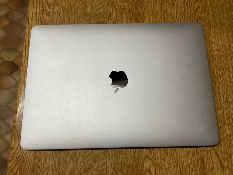 MacBook Air 2020