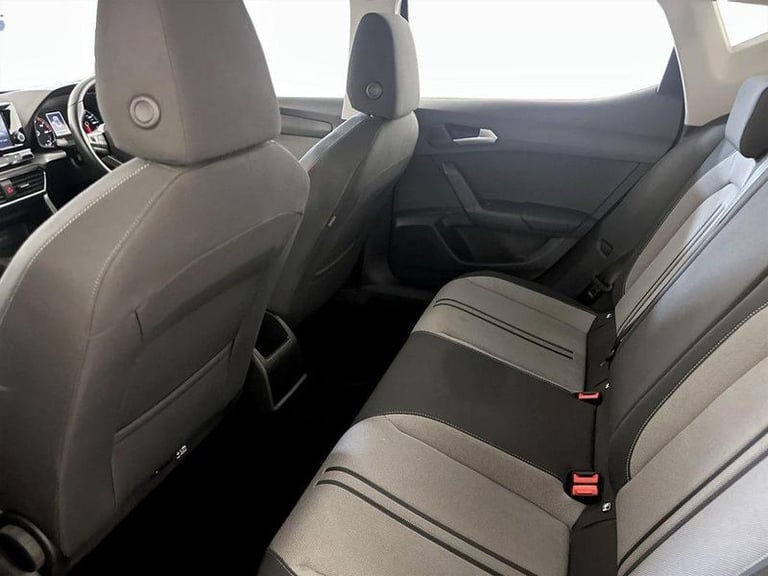 2022 SEAT Leon 1.0 TSI EVO SE 5dr HATCHBACK PETROL Manual