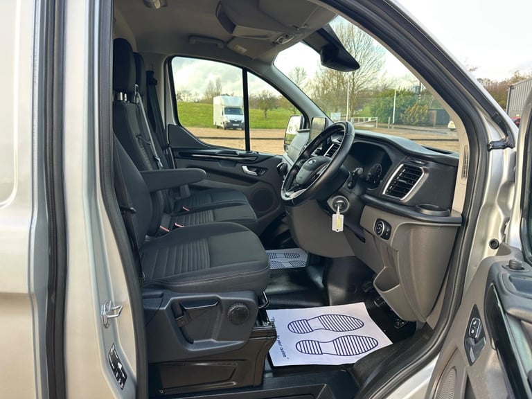 2021 Ford Transit Custom 2.0 300 EcoBlue Limited L2 H1 Euro 6 (s/s) 5dr PANEL VAN Diesel Manual