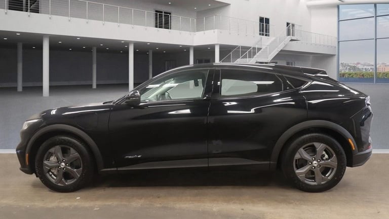 2023 73 FORD MUSTANG MACH-E STANDARD RANGE 70KWH SUV 5DR ELECTRIC AUTOMATIC (269