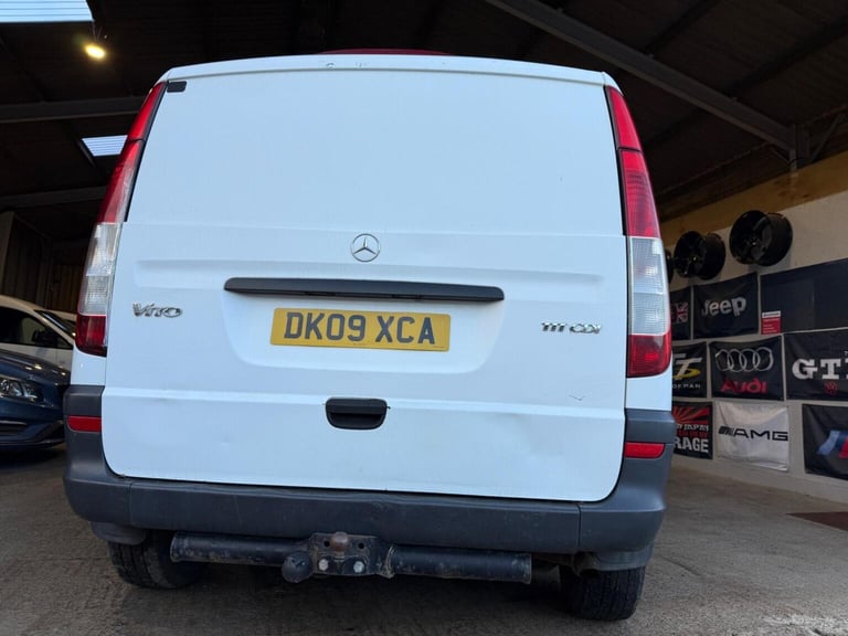 MERCEDES-BENZ VITO 2.1 111CDI Compact Panel Van SWB 5dr 2009