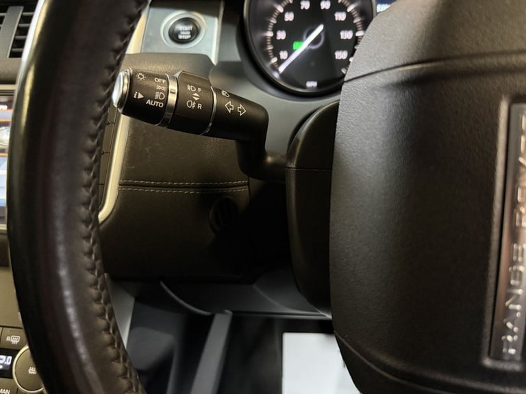 2018 Land Rover Range Rover Evoque 2.0 TD4 SE Tech SUV 5dr Diesel Auto 4WD Euro 6 (s/s) (180 ps) ...