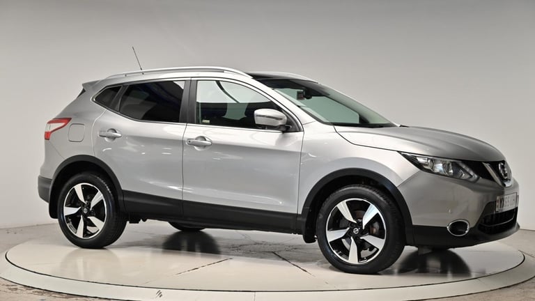 2015 Nissan Qashqai 1.6 dCi n-tec+ XTRON 2WD Euro 6 (s/s) 5dr HATCHBACK Diesel Automatic