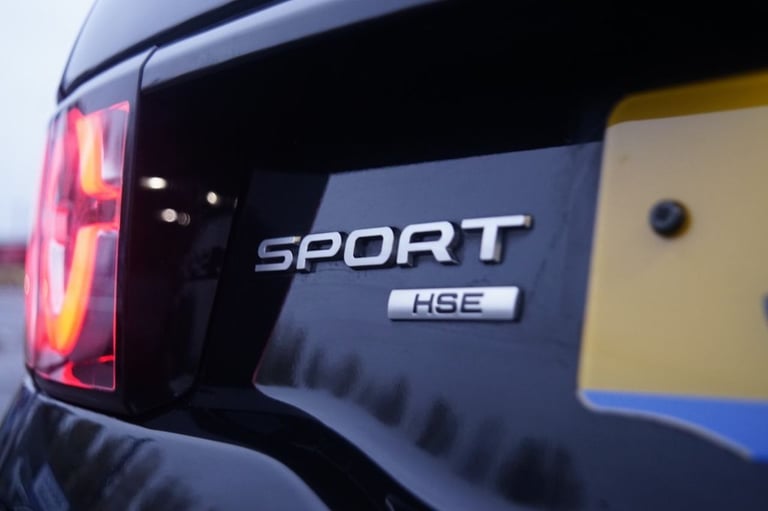 2019 Land Rover Discovery Sport 2.0 TD4 Landmark SUV 5dr Diesel Auto 4WD Euro 6 (s/s) (180 ps) ES...