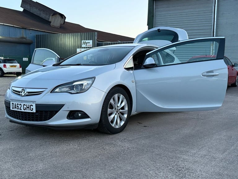 2012 Vauxhall Astra GTC 2.0 CDTi 16V SRi 3dr Auto HATCHBACK Diesel Automatic