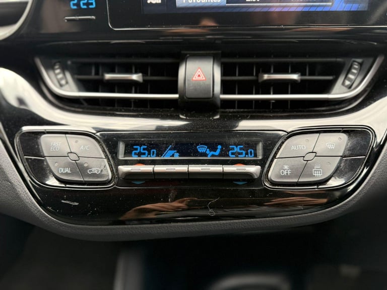 TOYOTA C-HR 1.2 VVT-i Icon 2019