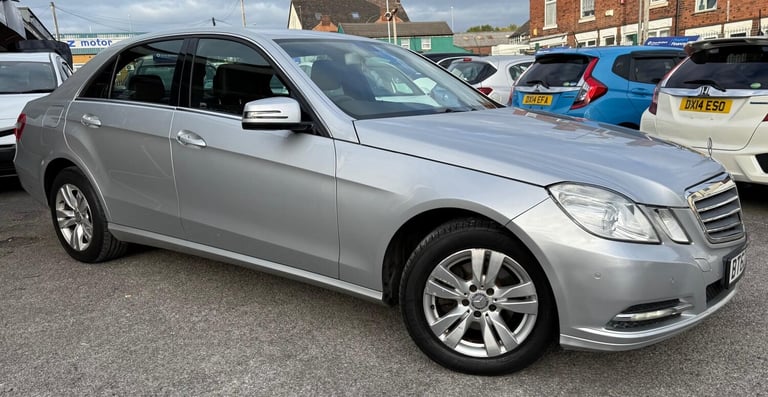 2013 Mercedes-Benz E-Class 2.1 E220 Cdi Blueefficiency Se Saloon Saloon Diesel Automatic