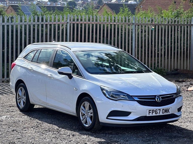 2017 Vauxhall Astra 1.0i Turbo ecoTEC Tech Line Nav Sports Tourer Euro 6 (s/s) 5dr ESTATE Petrol ...