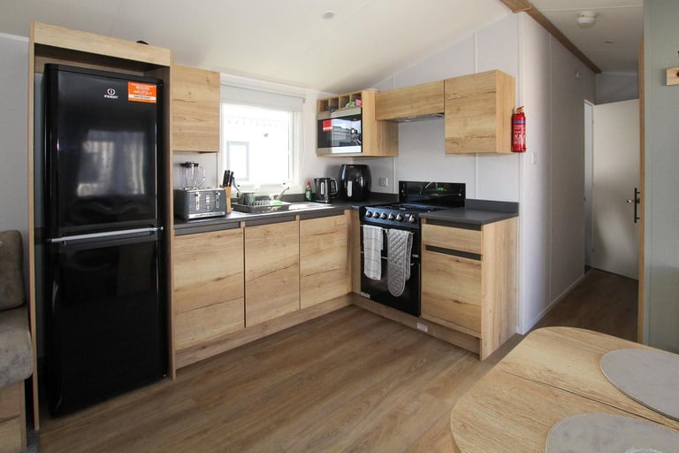 Willerby Midhurst 2024 static caravan + decking at New Beach, Dymchurch, Kent