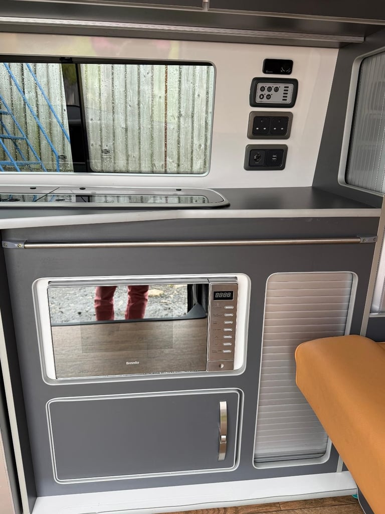 2019 Volkswagen Camper Pop top,88000 miles 4 berth 4 belts