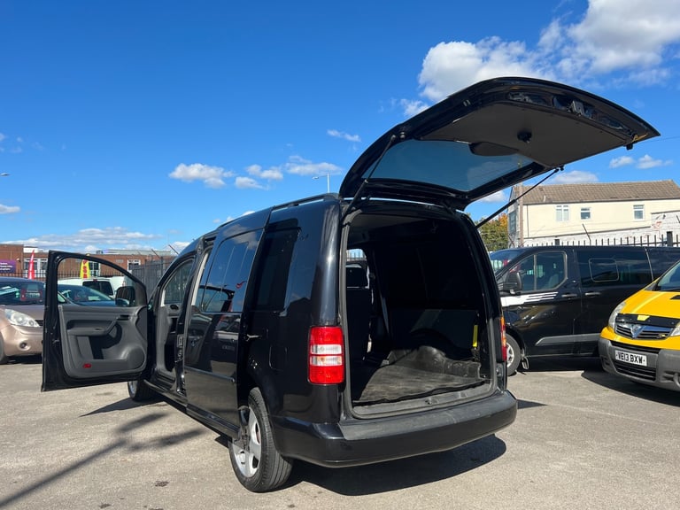 2012 Volkswagen caddy 1.6 tdi Crew Cab Black LWB MAXI FSH BARN DOOR novat