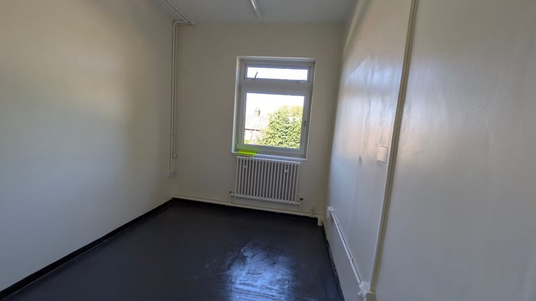 ForeStow Studios  A warm creative space for artists to rent 