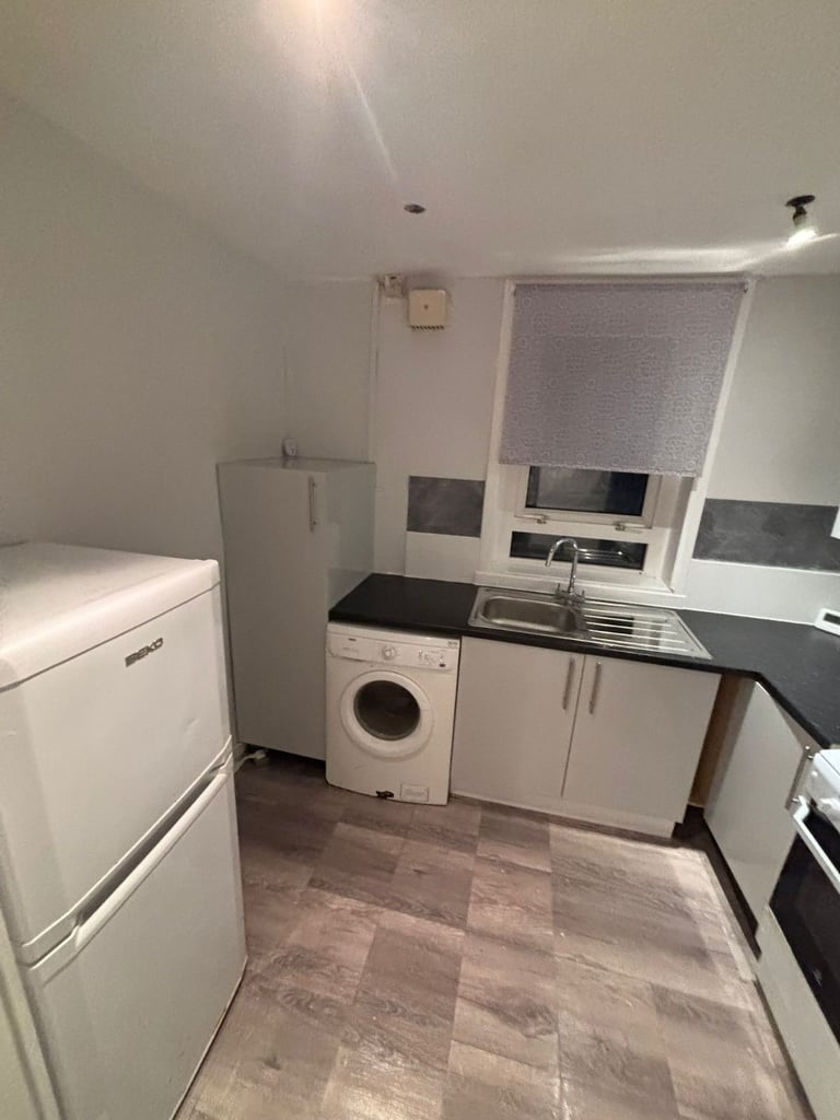 Immediate Room's for Rent in City of Glasgow Available