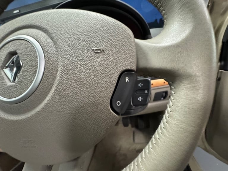 2006 06 RENAULT CLIO 1.6 VVT INITIALE HATCHBACK 5DR PETROL MANUAL (157 G/KM, 111