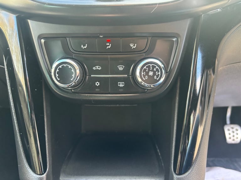 2015 Vauxhall Zafira 1.4T SRi 5dr MPV PETROL Manual