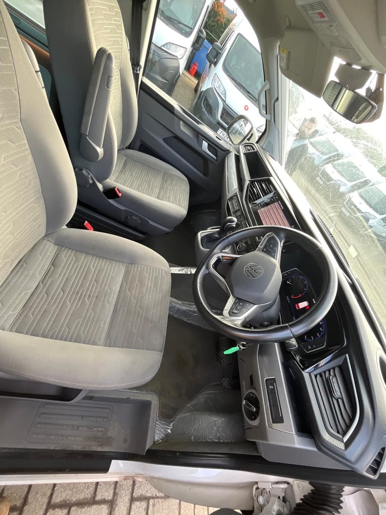 Volkswagen California Ocean 2023 | Premium Camper | 4 Berth | Fully Equipped