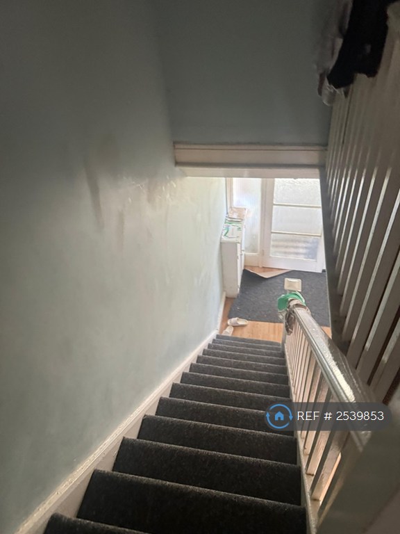 4 bedroom house in Bristol, Bristol, BS7 (4 bed) (#2539853)