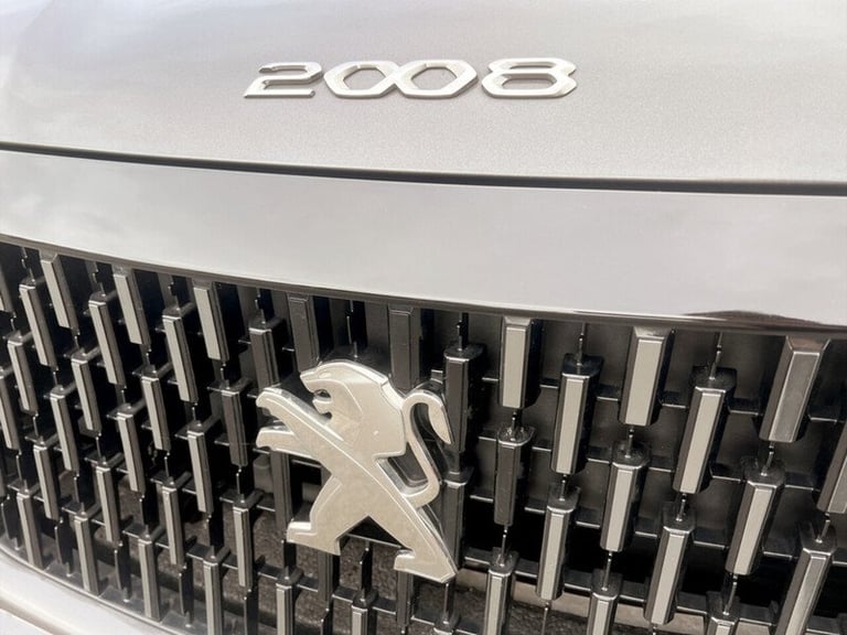 2022 Peugeot 2008 PureTech GT SUV Petrol Manual