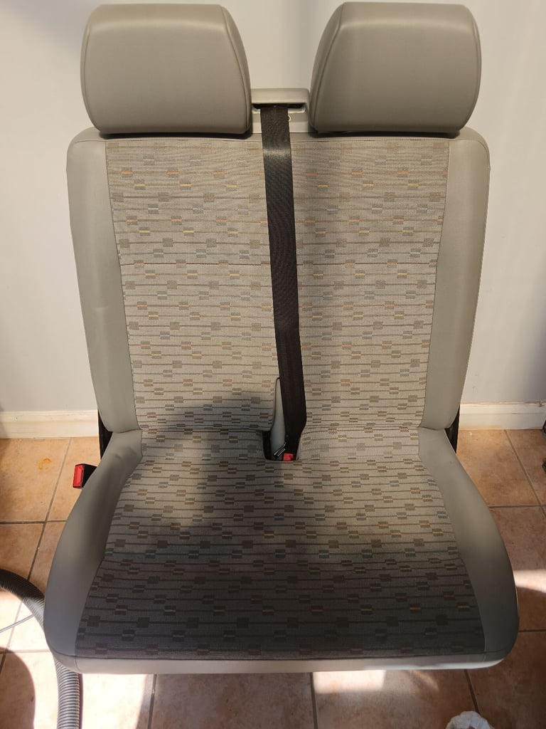 image for Free Transporter T5 seats