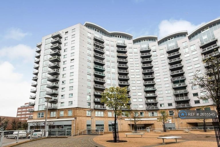 2 bedroom flat in Alencon Link, Basingstoke, RG21 (2 bed) (#2655545)