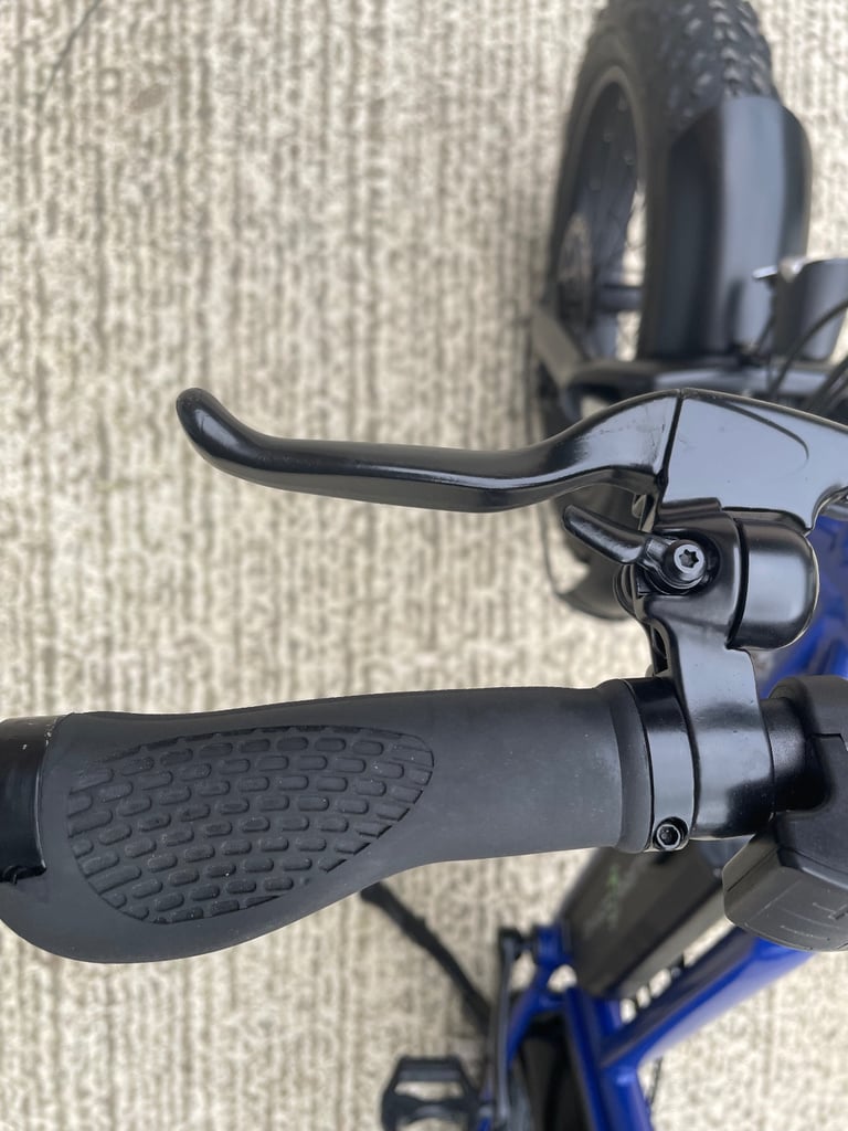 Ebike 20inch Fat Tyre Ebike 36v 13ah Battery very low miles