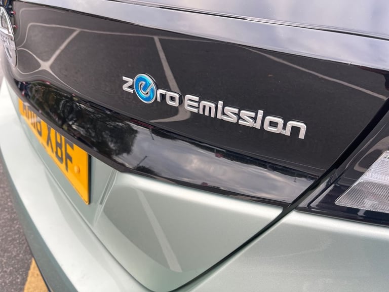  Nissan Leaf 40kwh 2.zero Hatchback 5dr Electric Auto 150 Ps Electric