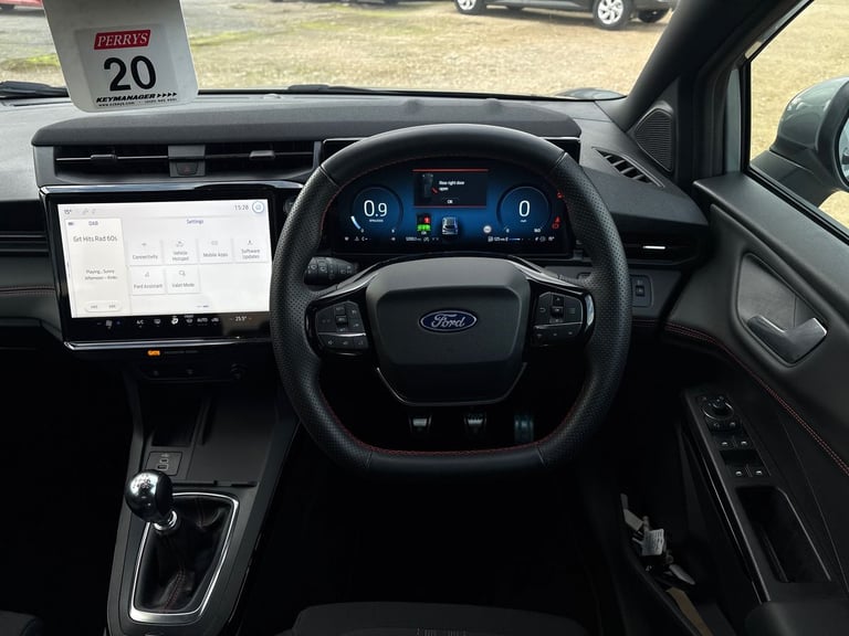2025 Ford Puma 1.0 EcoBoost Hybrid mHEV ST-Line 5dr 5 Door PETROL Manual
