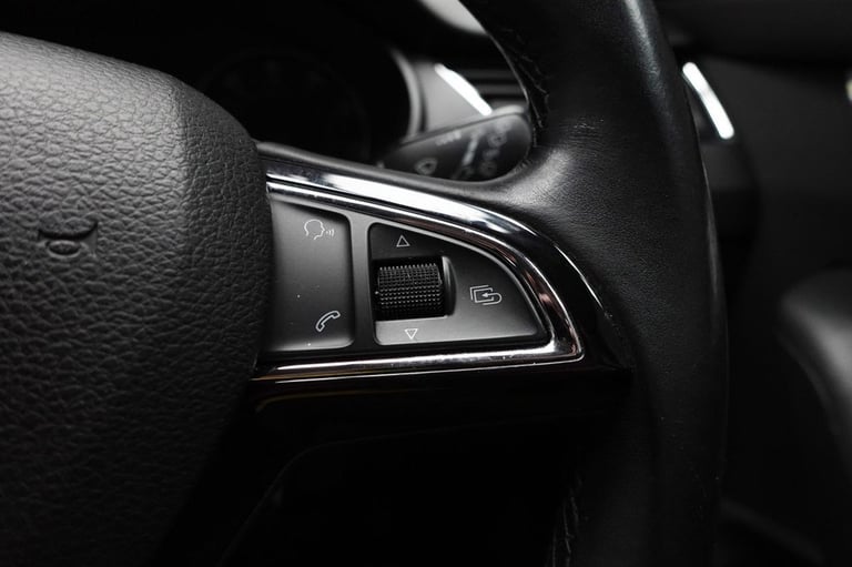 2014 Skoda Octavia 2.0 TDI Elegance Estate 5dr Diesel DSG Euro 5 (s/s) (150 ps) Estate Diesel Aut...