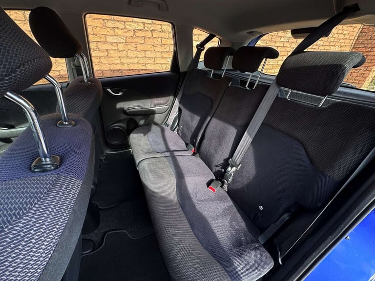 2011 Honda Jazz 1.4 i-VTEC ES 5dr HATCHBACK PETROL Manual