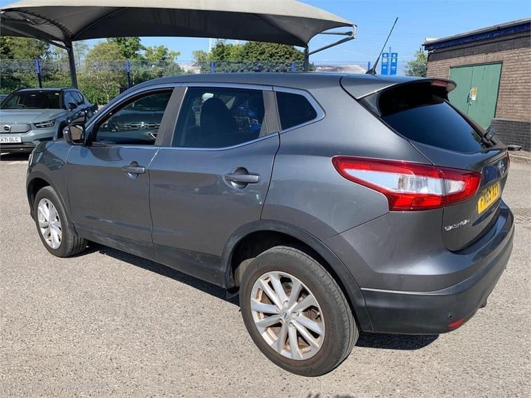 NISSAN QASHQAI 1.5 dCi Acenta+ 2WD Euro 5 (s/s) 5dr 2015