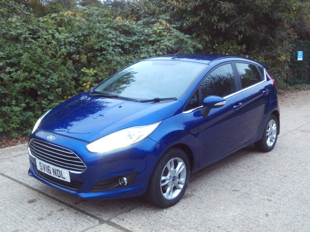2016 Ford Fiesta 1.0 EcoBoost Zetec 5dr Blue 55k Miles Years MOT Warranty £20 Road Tax HATCHBACK ...
