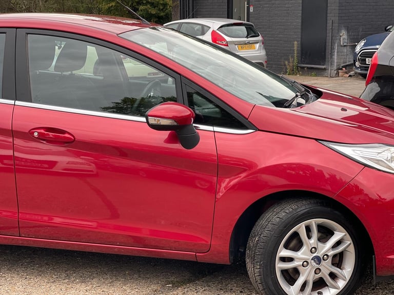 FORD FIESTA 1.0 T EcoBoost Zetec 2015