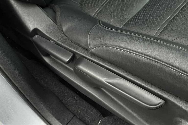 2023 Honda CR-V 2.0 h i-MMD SR SUV 5dr Petrol Hybrid eCVT 4WD Euro 6 (s/s) (184 ps) SUV Hybrid Au...