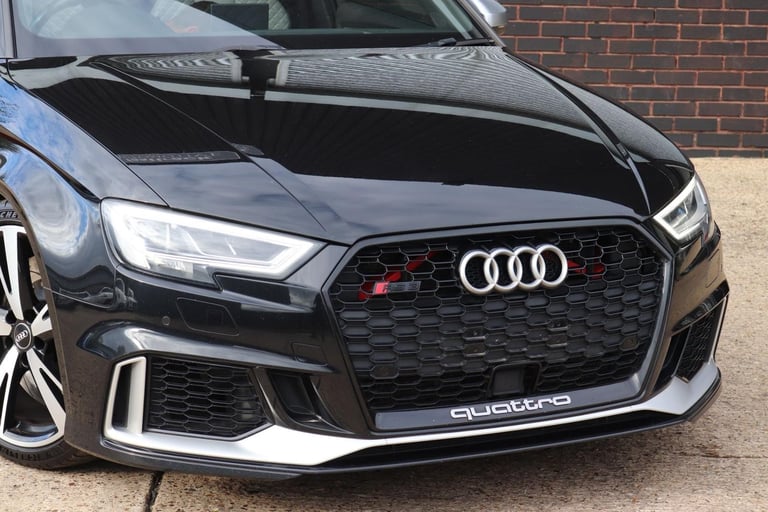 Audi RS3 2.5 TFSI S Tronic quattro - STAGE 2 - PAN RF - ACC - CARBON - SS SEATS 